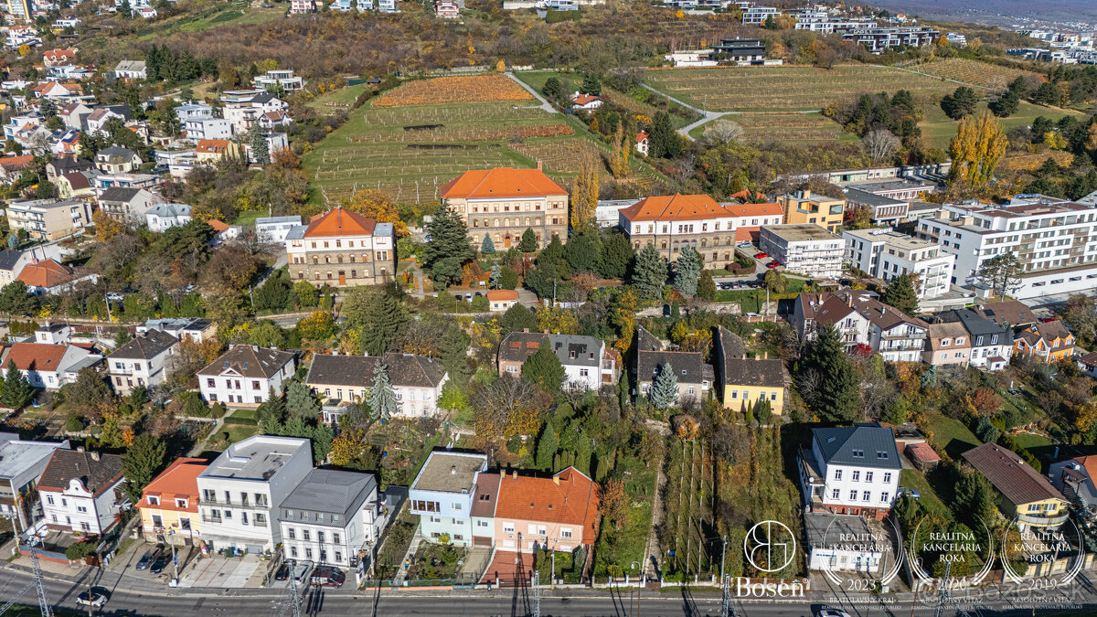 BOSEN | Rodinný dom v spojení s prírodou a mestom , 668 m2, - 14