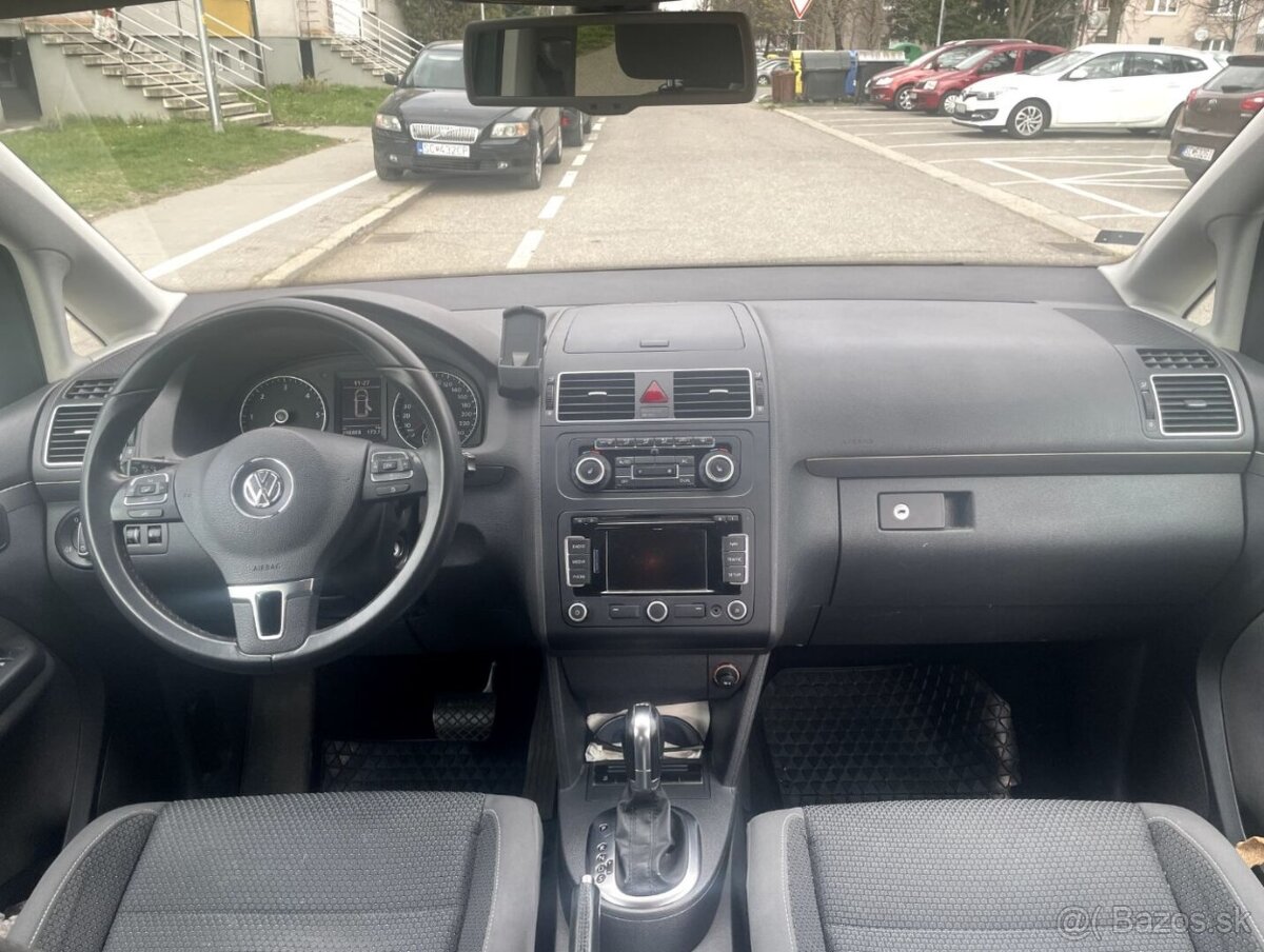 Volkswagen Touran 2.0 TDI - 14
