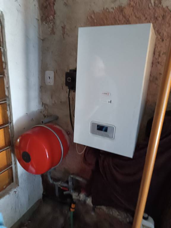 Na predaj dom v obci Vyhne iba 400m od Vodného raja. - 14