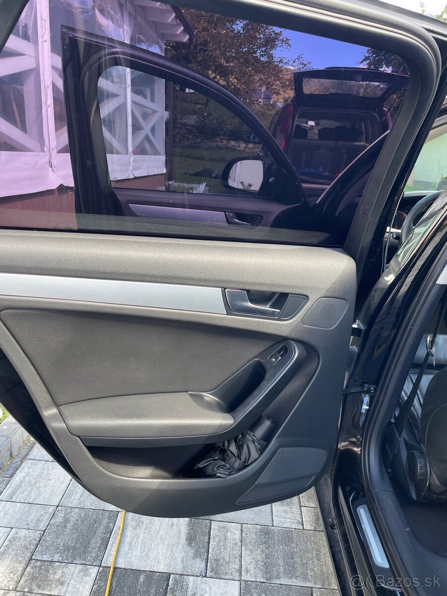 Audi A4 Avant B8 2.0 TDI - 14