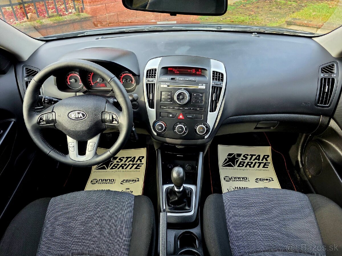 Kia Ceed 1.4 CVVT • Facelift 2011 • 172 tisíc KM • Nová STK - 14