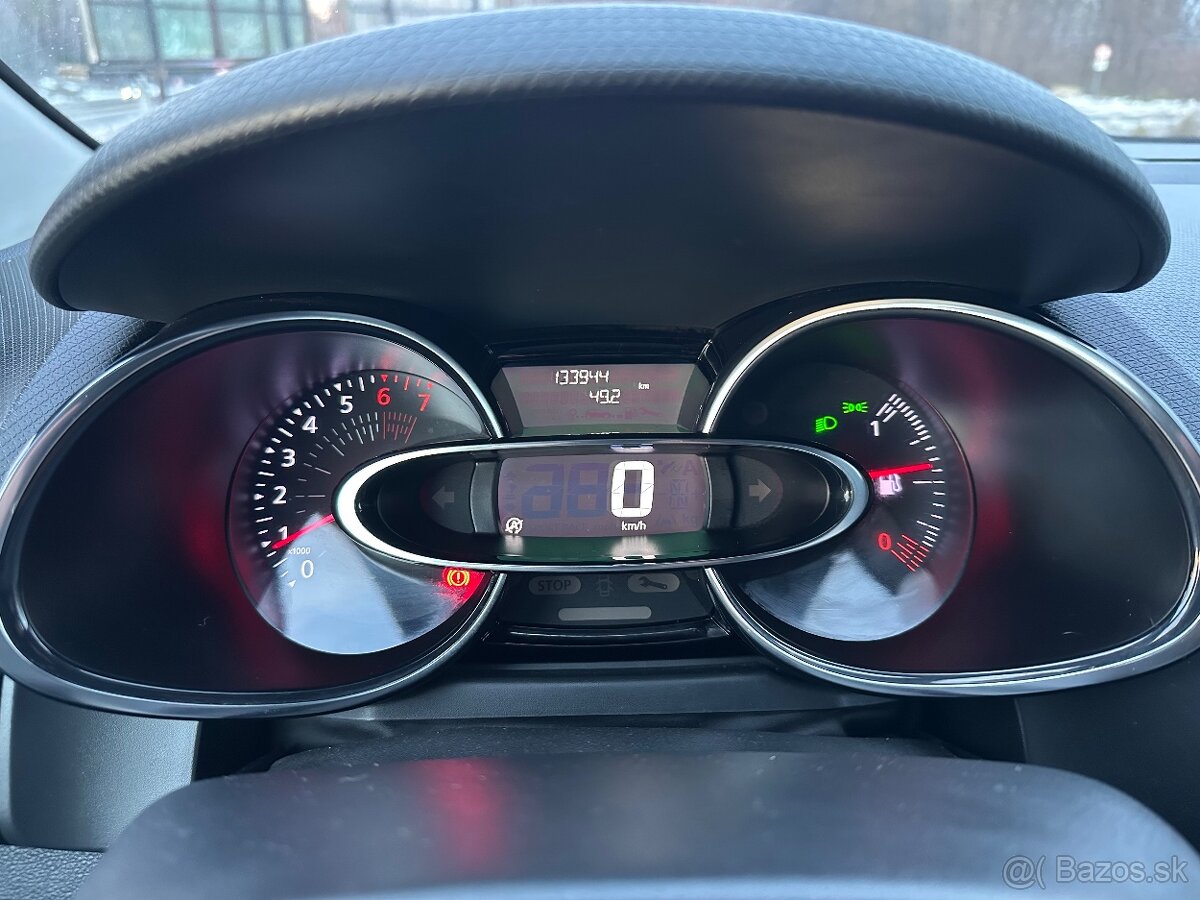 Renault Clio Grandtour Energy TCe 90 E6c Limited - 14