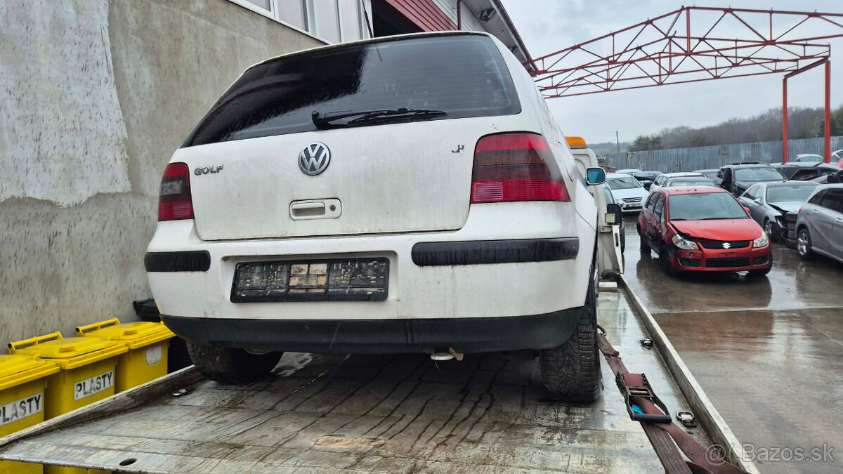 Volkswagen Golf 1,4i 55kw - 14