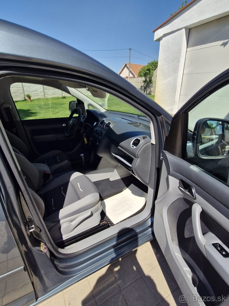 VOLKSWAGEN CADDY Life 1.9TDi - 14