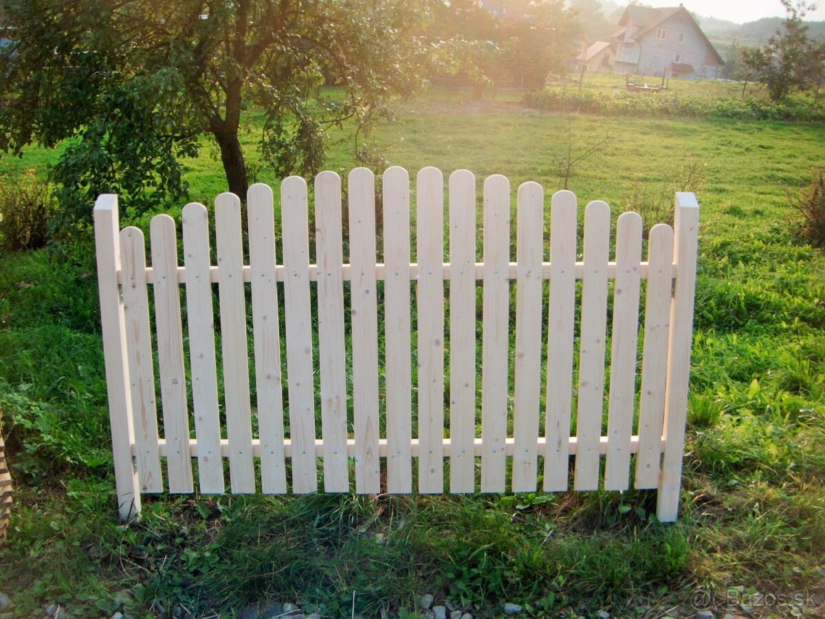 Skladom plotove dosky plotovky drevený plot - 14