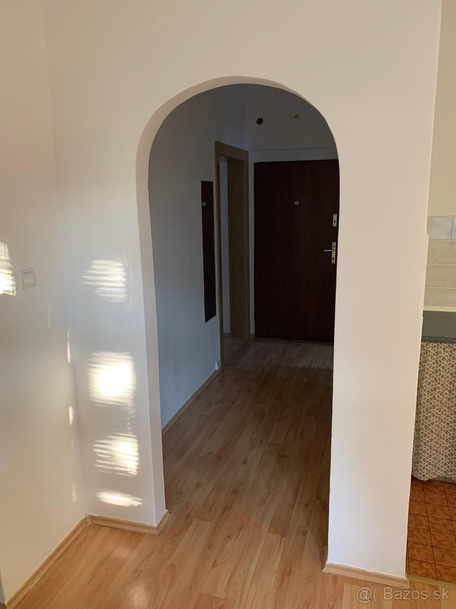 2-izbový byt Mierová Kolónia Tylova ul. BA - 14