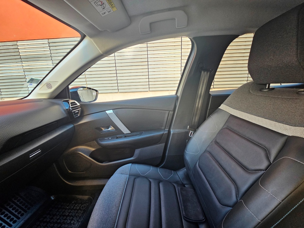 Citroen C4 ë-C4 Electric 136 Shine, rok 2022 - 14