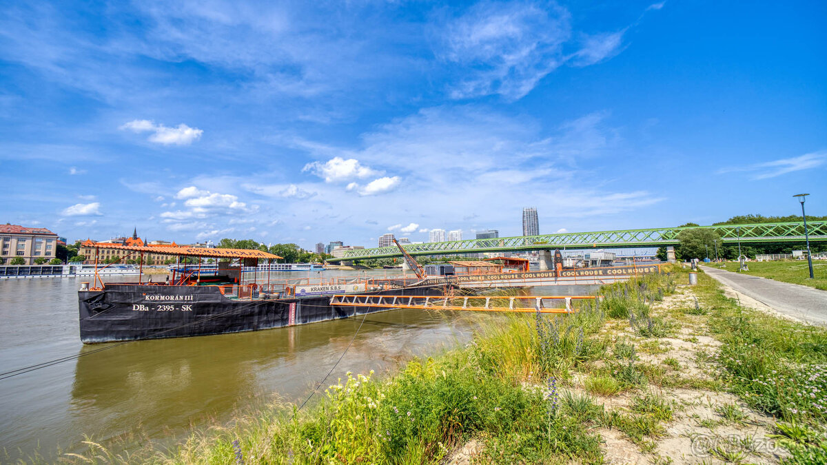 Pontón v TOP lokalite na Tyršovom nábreží - 14