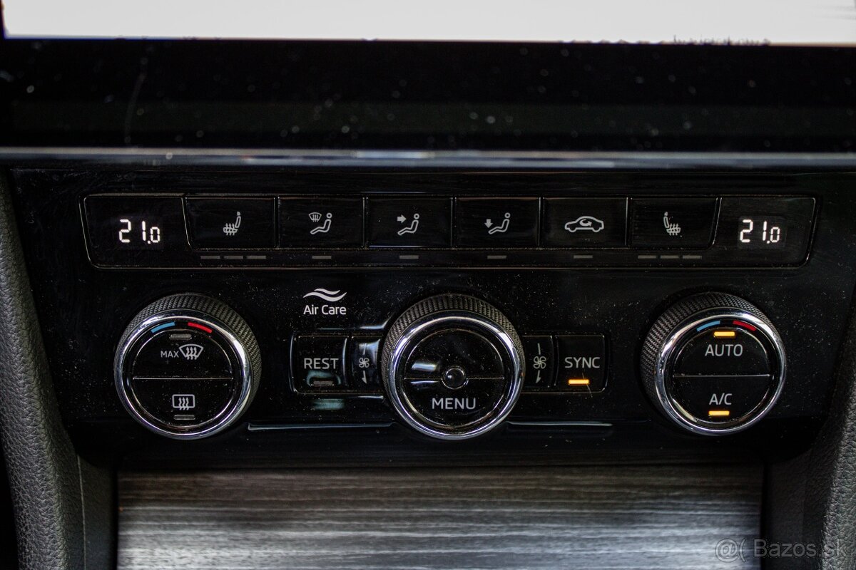 Škoda Superb 2.0 TDI SCR Style 4x4 DSG - 14