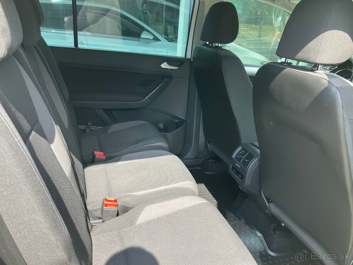 Volkswagen Touran 1.6 TDI 115k Comfortline DSG r. 2018 - 14