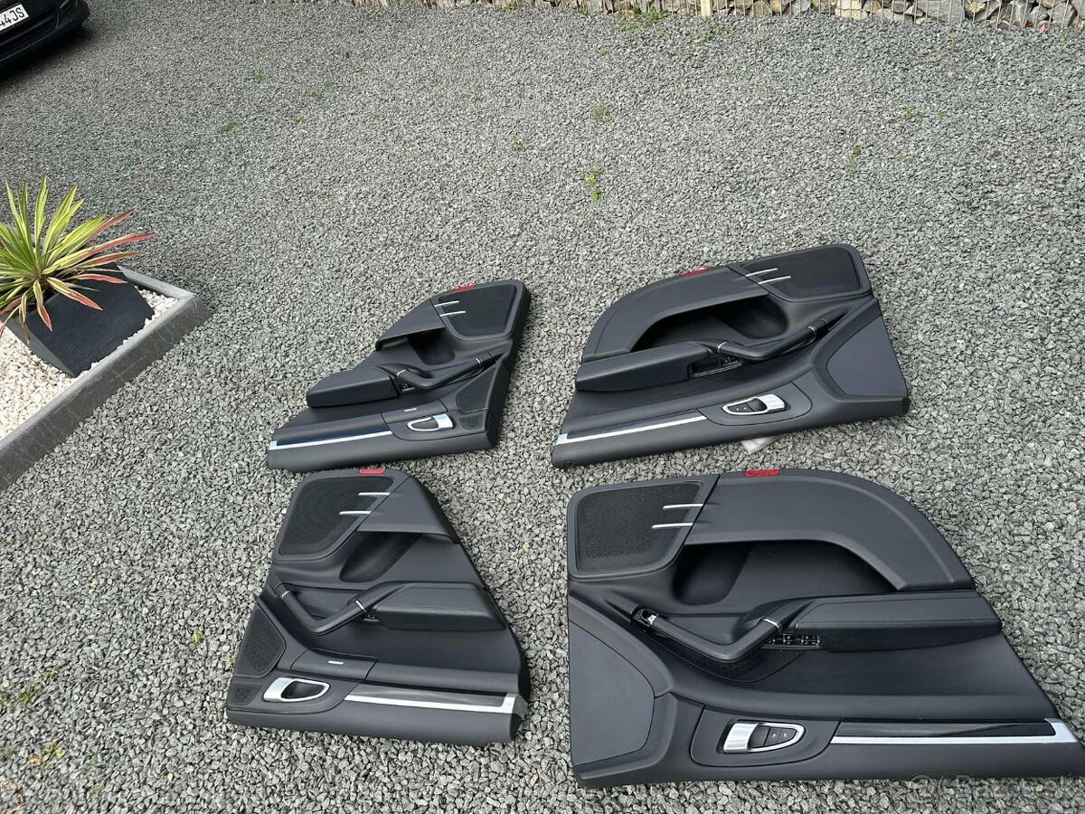 Porsche Cayenne - 14