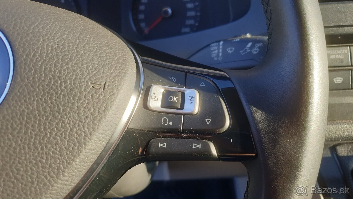 VW Transporter T6 2.0 TDI 75 KW rok- 2015 - 14