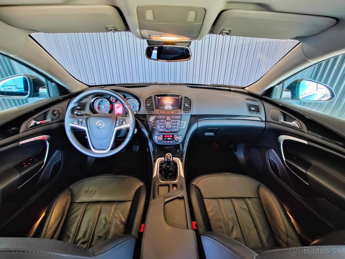 Opel Insignia 2.0 CDTI 160k Cosmo - 14