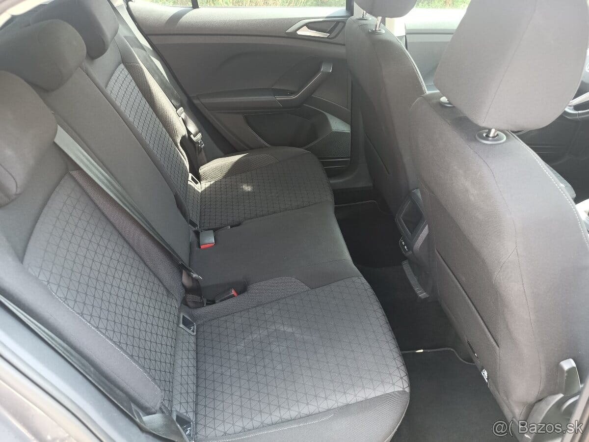 VOLKSWAGEN T-CROSS 1.0 TSI - 14