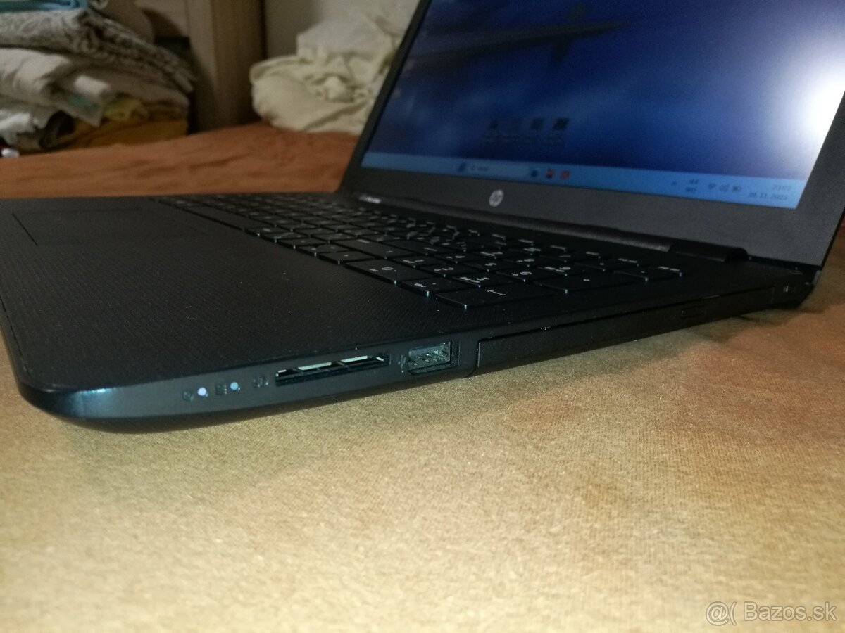 HP. 4-Jadro. 15,6 HD. SSD 128GB. 8 GB DDR4. Nová baterka. - 14