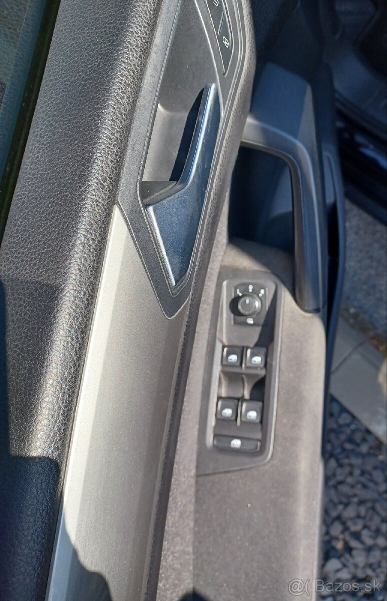 Predam VW Touran 1,6TDI 81kw - 14