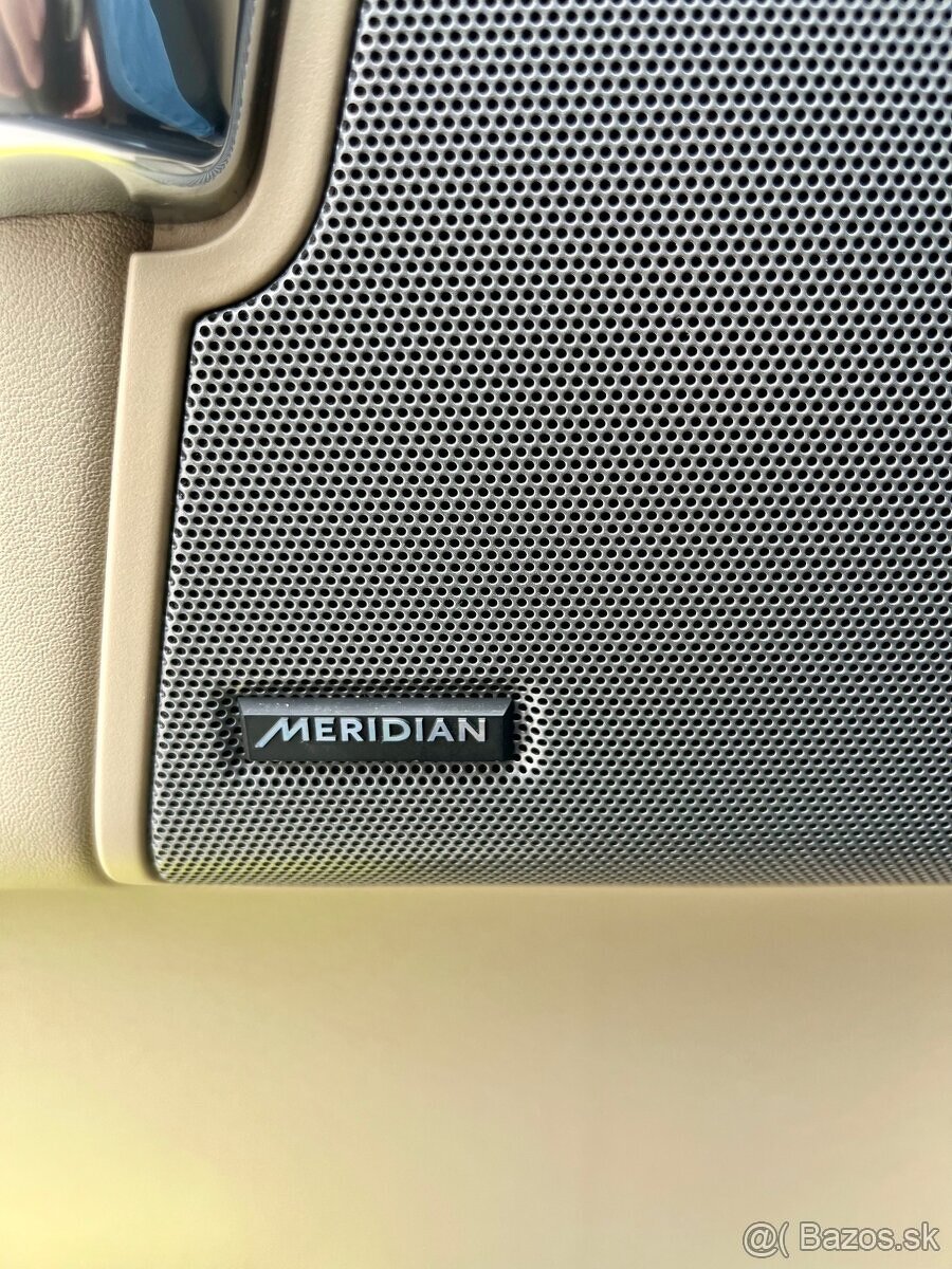 Land Rover Discovery IV - 14