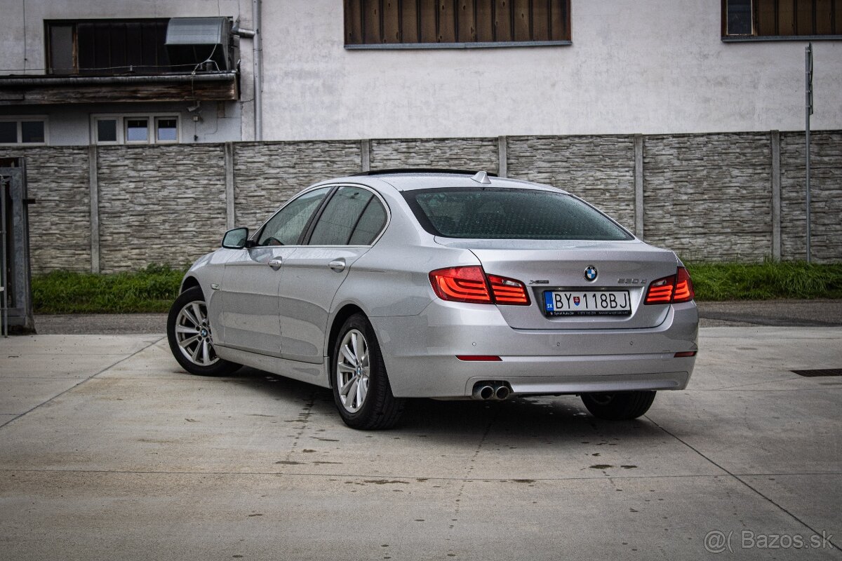 530d xDrive Comfortné sedadlá, Soft-close, Šíber, super stav - 14