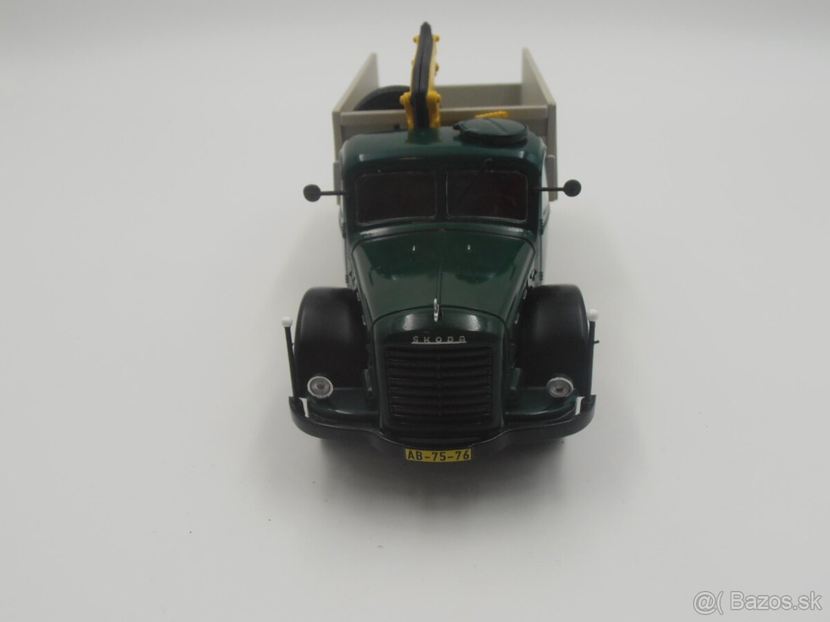 Škoda 706R, Tatra 148 1/43 - 14