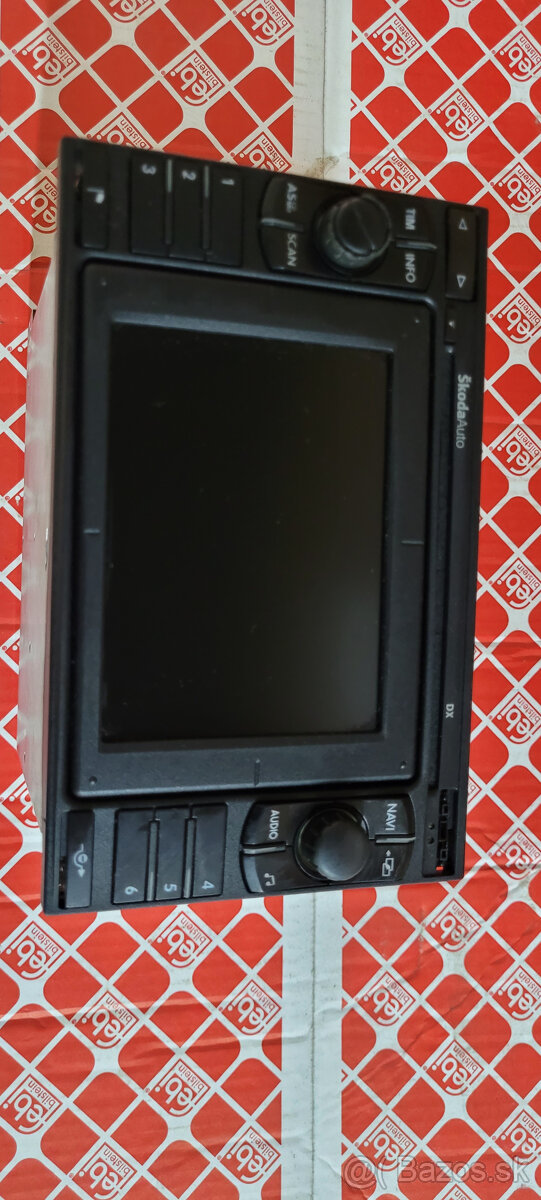 Radio Skoda DX s kodom - 14