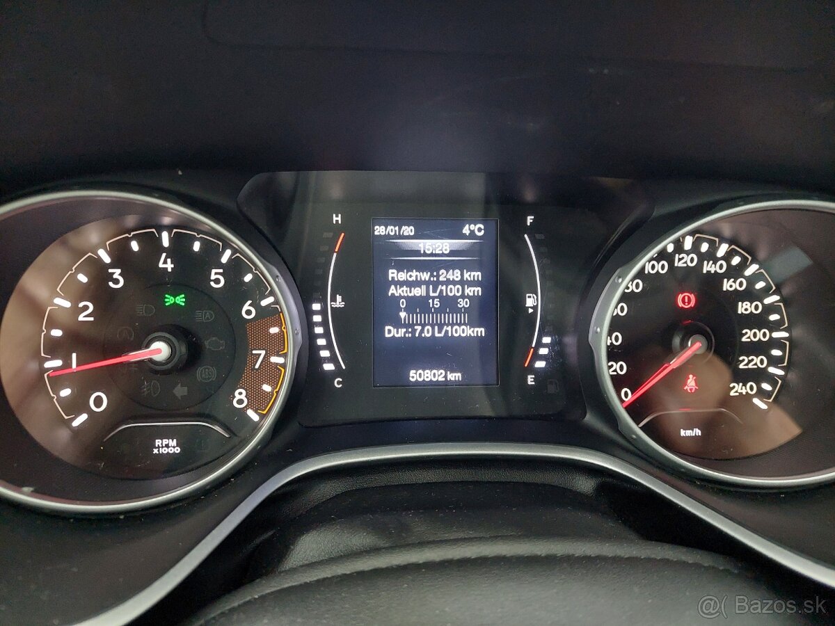 Jeep Compass 1.4 mpi ( 103 kw ) Top Stav. - 14