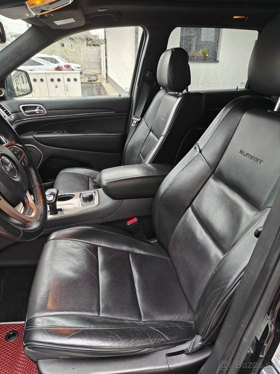 Jeep Grand Cherokee - 14