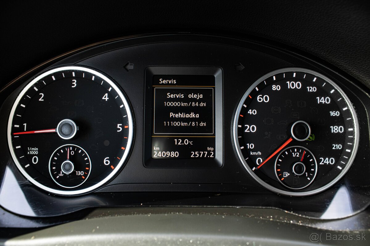 Volkswagen Tiguan R-Line 2.0 TDI 135kW, 4X4, DSG, Koža - 14