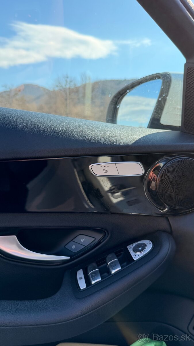 Mercedes-Benz C trieda 220d - 14