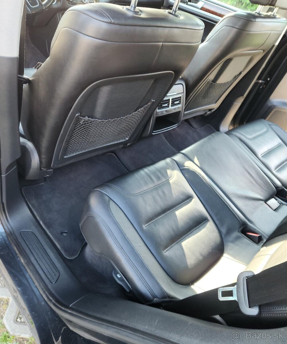 Volkswagen Touareg 3,0tdi - 14