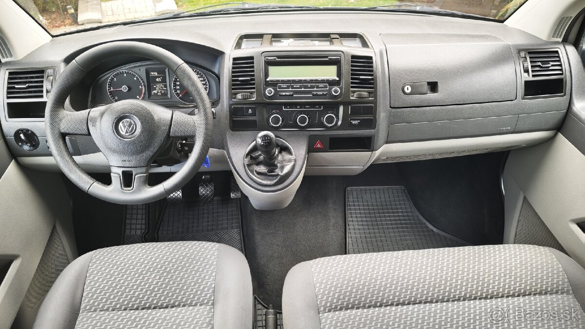 Volkswagen T5.1 Caravelle 2.0 TDi Long 9-miest - 14