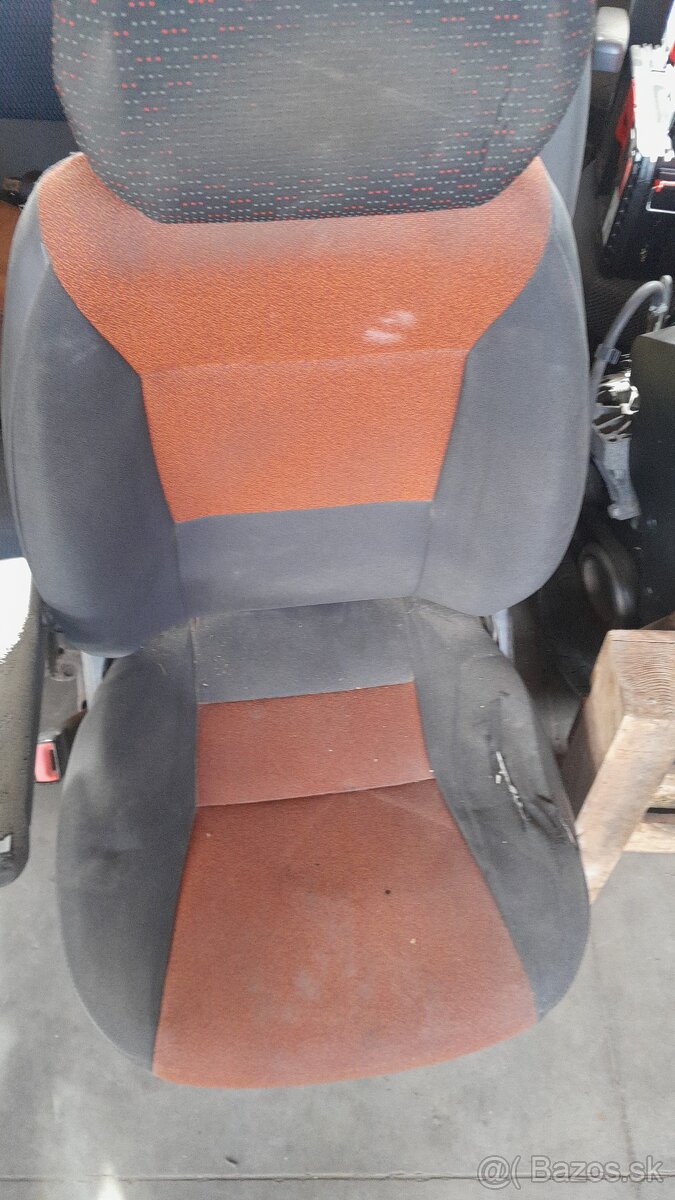 Motor a prevodovka 2,3 euro5 2013 - 14