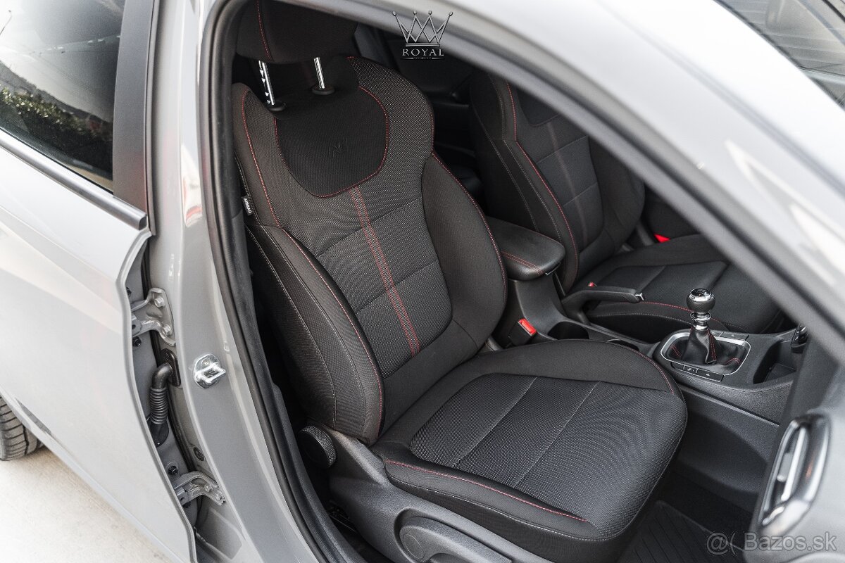 Hyundai i30 1.5 T-GDi mHEV iMT N Line+, ZÁRUKA 4/2027 - 14