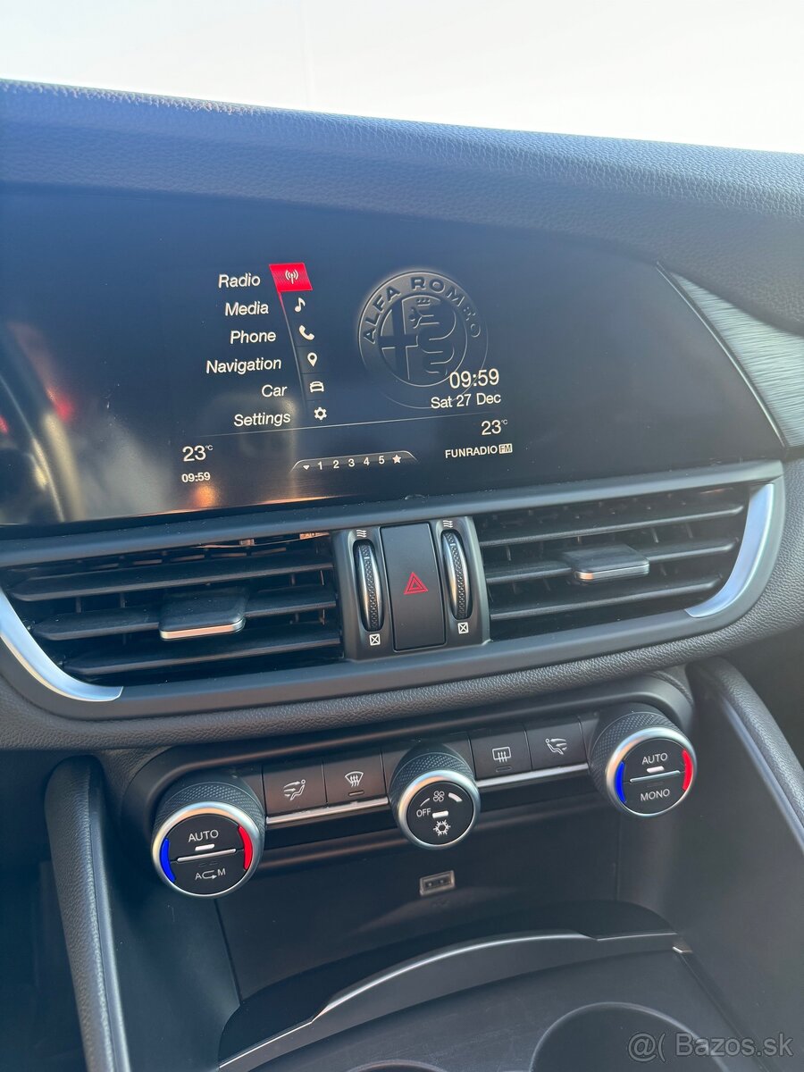 Alfa Romeo Giulia 2.2 Diesel - 14