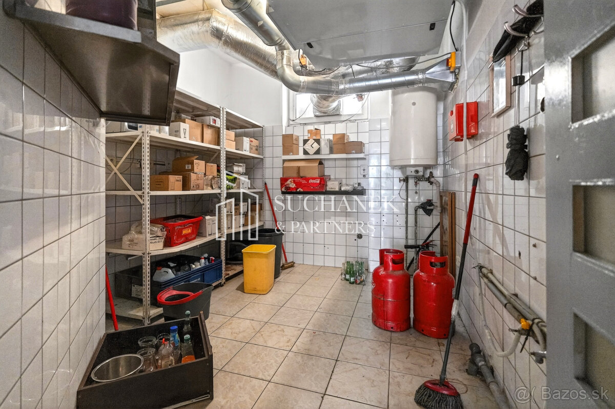 PRENÁJOM | Priestoru v centre mesta Partizánske - 14