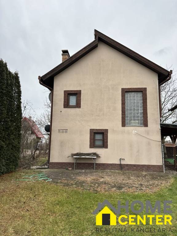 PREDAJ : CELOROČNE OBÝVATEĽNÁ CHATA, CINKÓT HEGY - MARCELOVÁ - 14