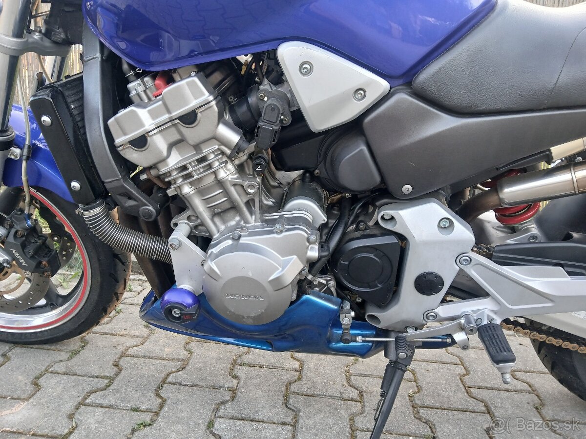 Honda CB900F Hornet - 14