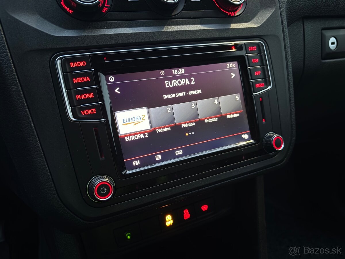 Volkswagen Caddy 2.0 TDi M6 4Motion 90kW - 14