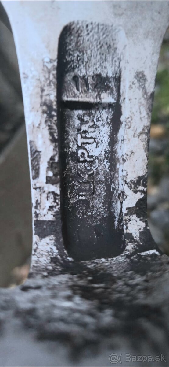 Predám ELEKTRÓNY+GUMY 195/65 R 15 T - 14