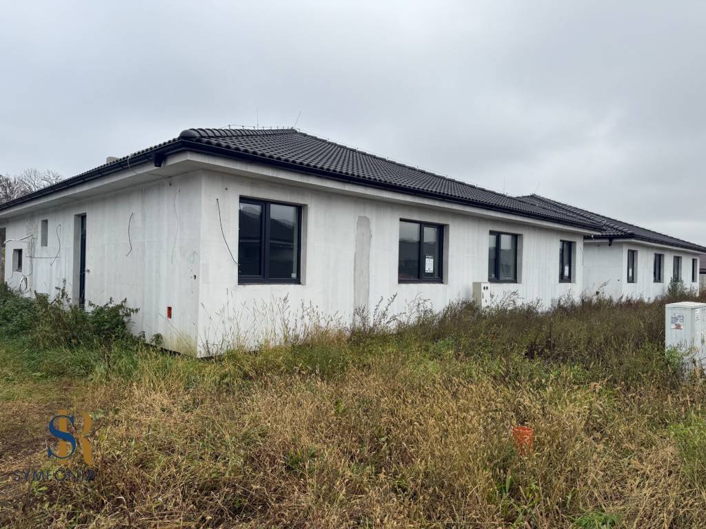 Moderný 4-izbový dom v tichej lokalite Šale – bez rezervačne - 14