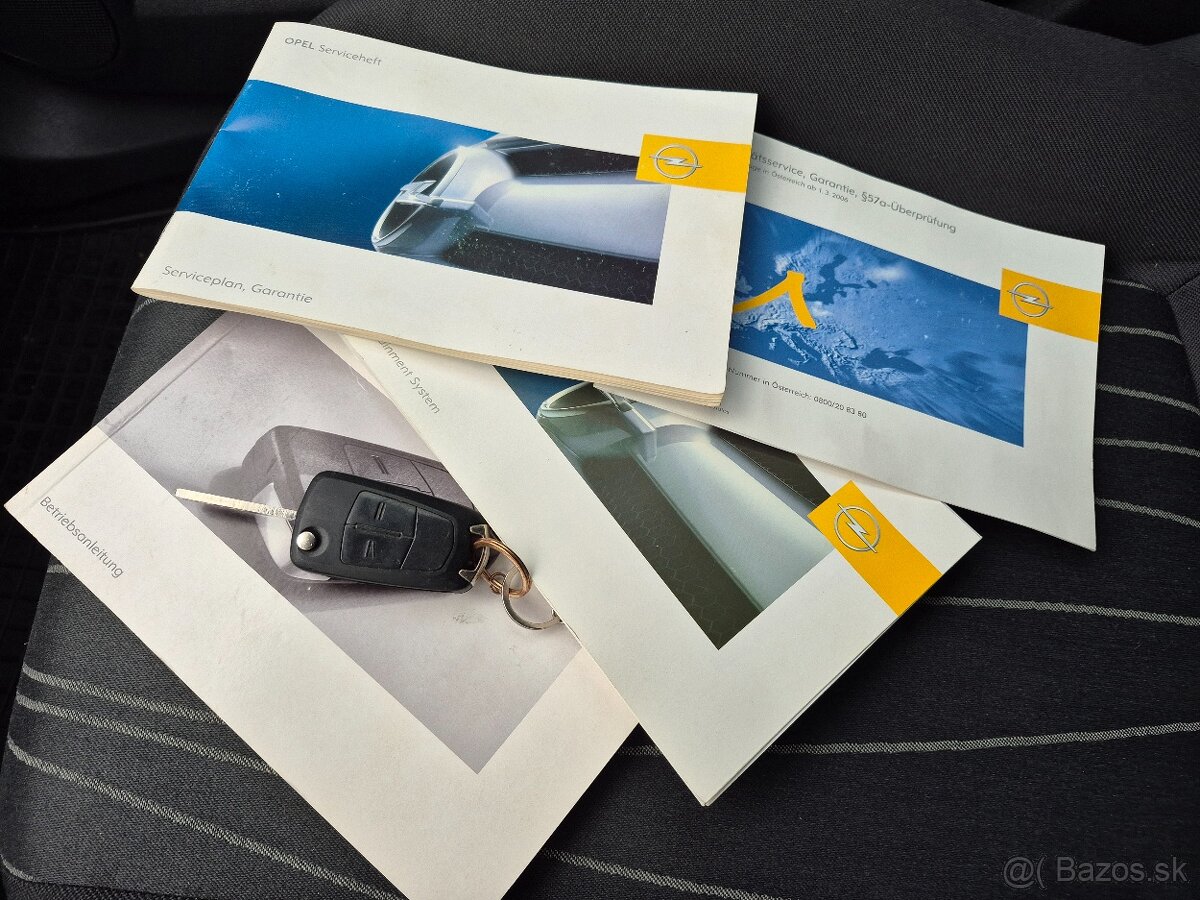 OPEL CORSA 1,0 benzin ECOTEC 59 000km - 14