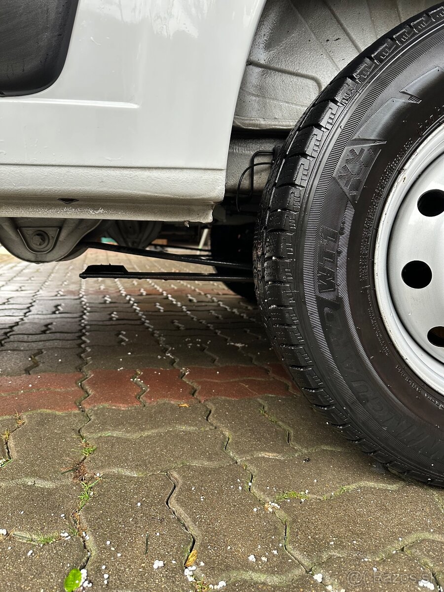 Citroën Jumper Furgon 2,2 BlueHDi 103kw L3H2 - 14