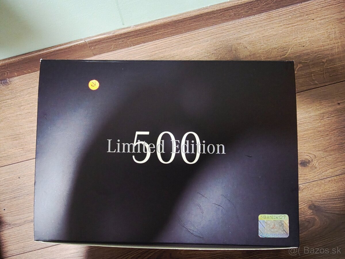 Mercedes Benz AMG GT3 model 1:18 limitka 500ks - 14