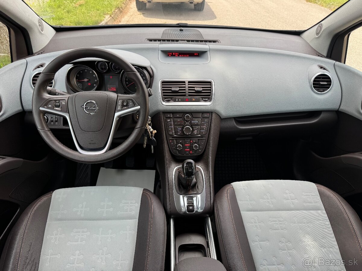 Opel Meriva 1.4T Cosmo - 14