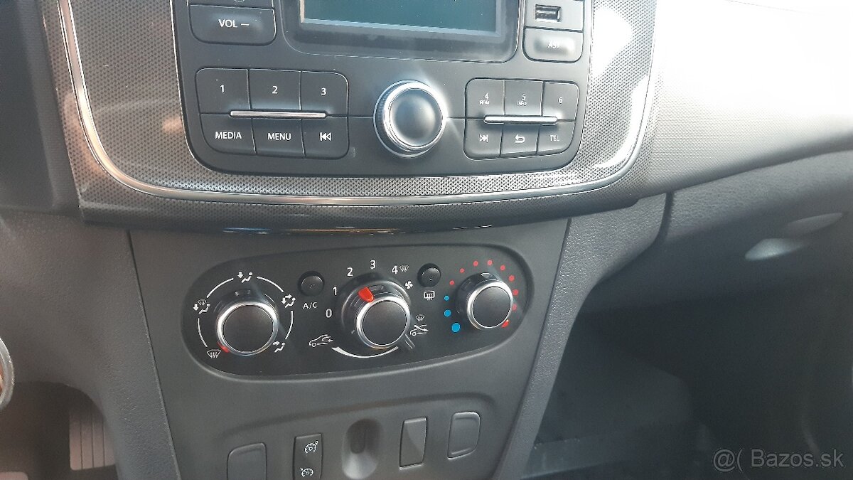 Dacia Logan MCV Stepway - 14