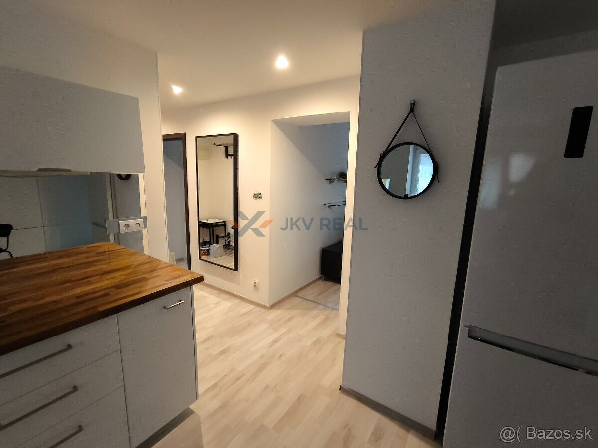 Na prenájom 2-izbovy byt v úplnom centre Nitry Za Ferenitkou - 14
