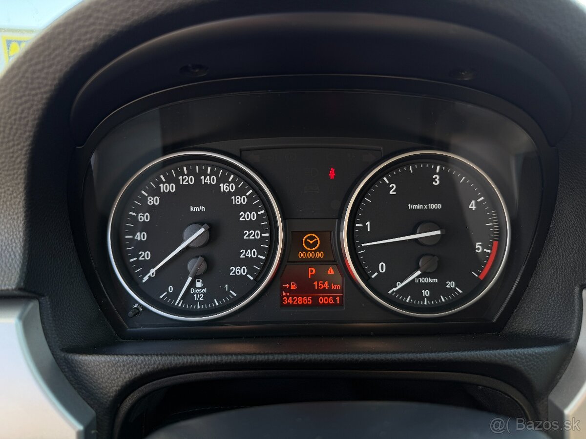 BMW Rad 3 Touring 325 d A/T - 14