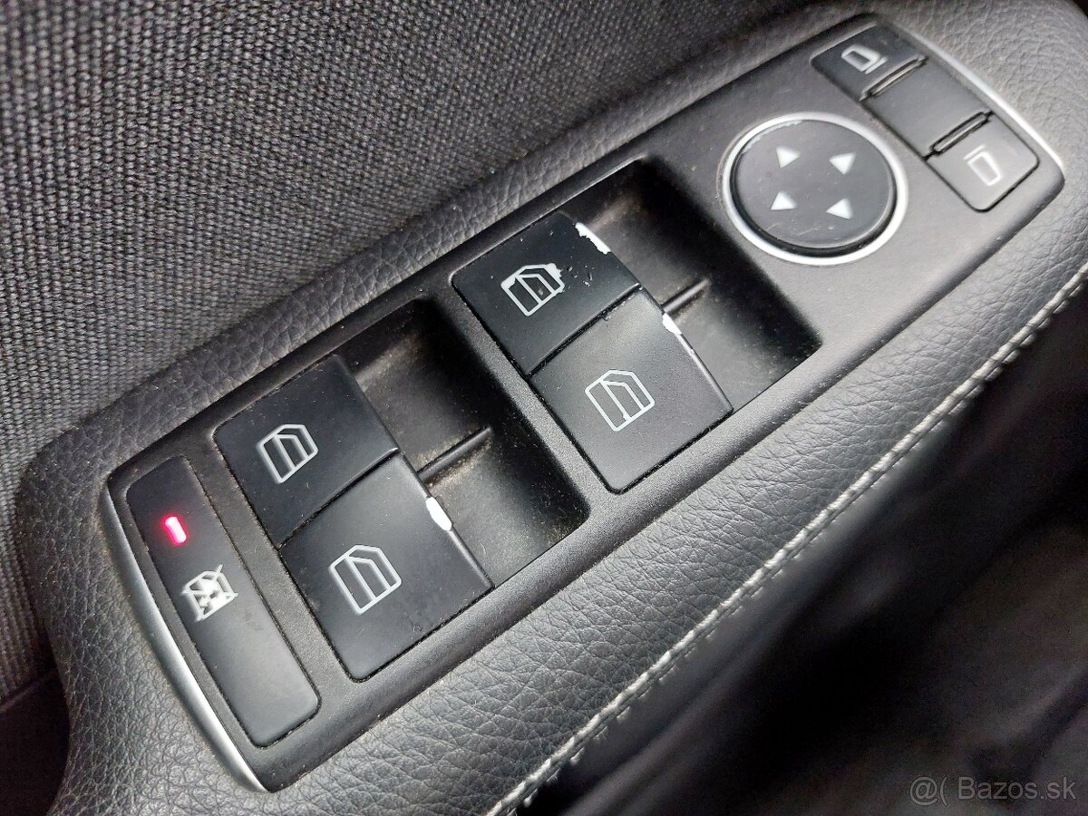 Mercedes-Benz B trieda 180 d A/T - 14