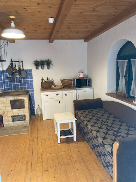 Chatka priamo pri Váhu - 14