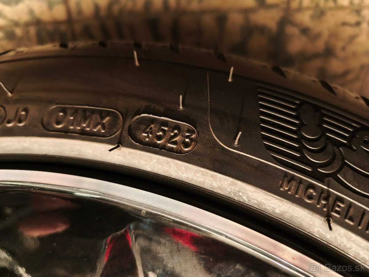 NOVÁ SADA - Mercedes C W206 - 18" letná dvojrozmer - 14