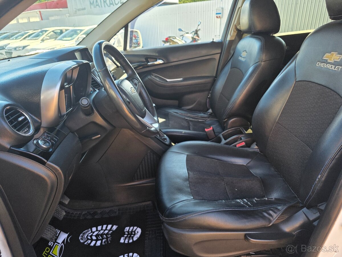 Chevrolet Orlando - 14